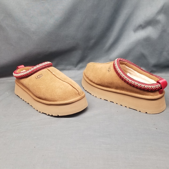 UGG Shoes - UGG Australia Women's Tazz Platform Slippers Slip-On Chestnut Size 8 NEW NO BOX!